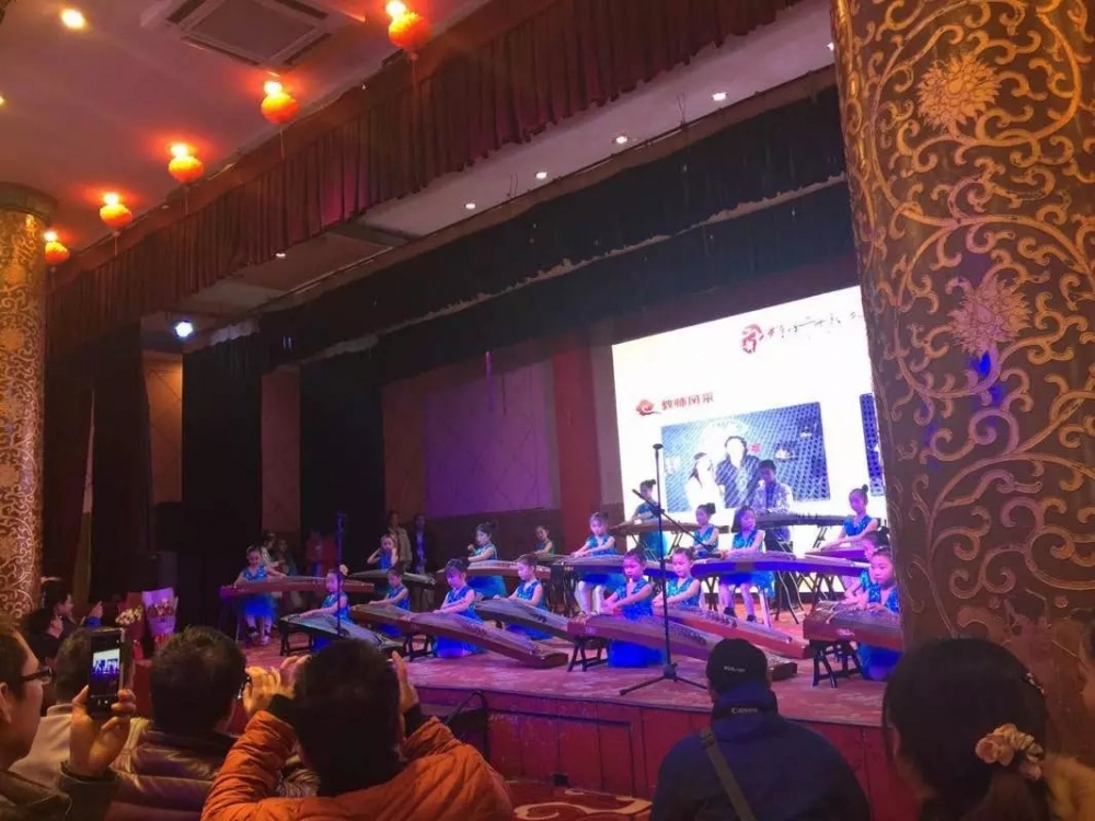 琴筝国乐·蓝裙少儿合奏