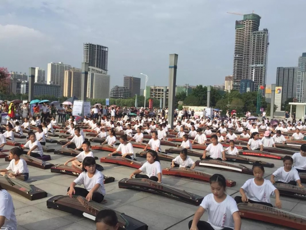 筝筝日上·千人古筝城市广场